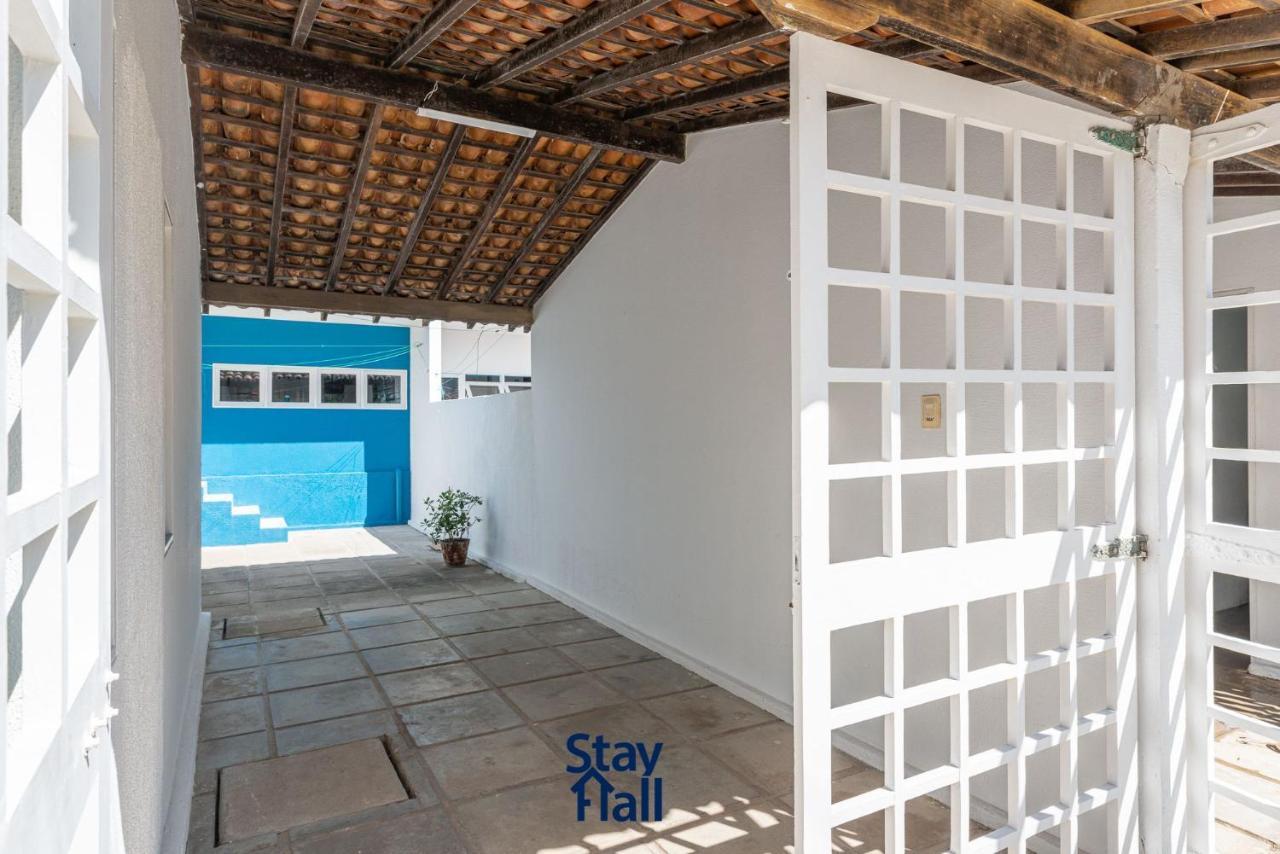 프라이아 두스 카르네이로스 Casa-4Qts-Beira Mar-Piscina E Cozinheira-Sh038 빌라 외부 사진