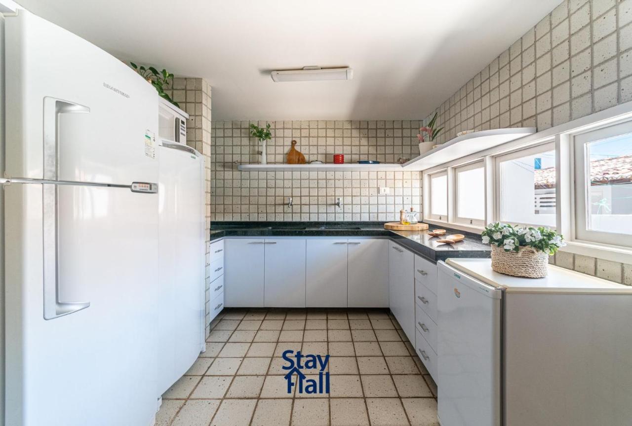 프라이아 두스 카르네이로스 Casa-4Qts-Beira Mar-Piscina E Cozinheira-Sh038 빌라 외부 사진
