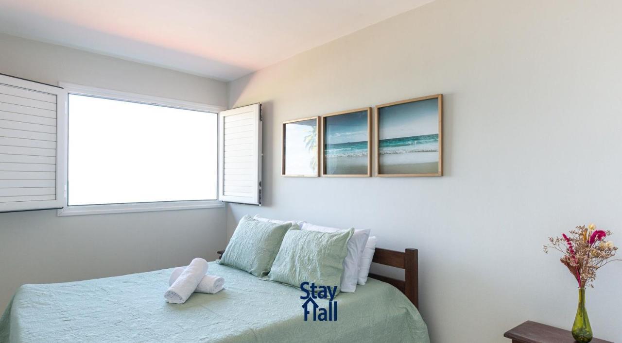 프라이아 두스 카르네이로스 Casa-4Qts-Beira Mar-Piscina E Cozinheira-Sh038 빌라 외부 사진