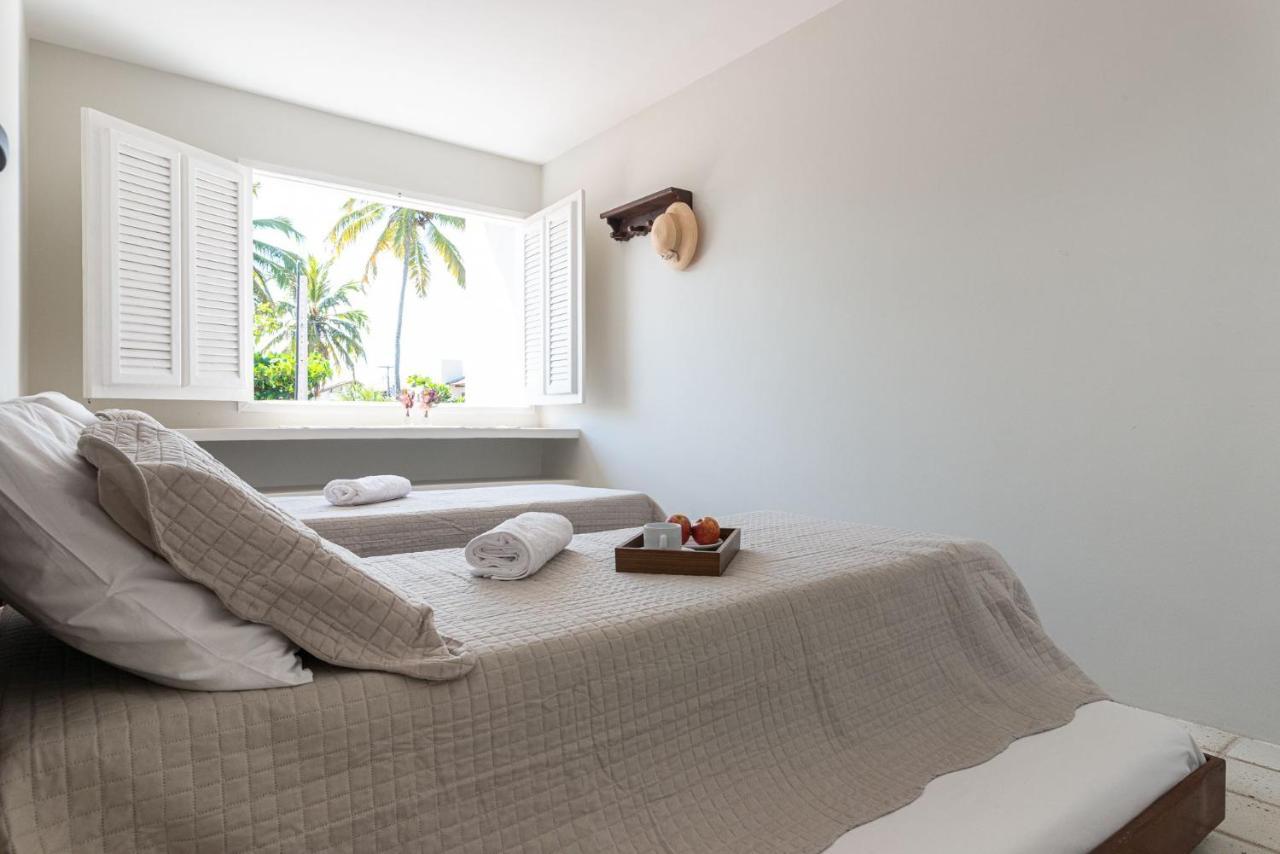 프라이아 두스 카르네이로스 Casa-4Qts-Beira Mar-Piscina E Cozinheira-Sh038 빌라 외부 사진